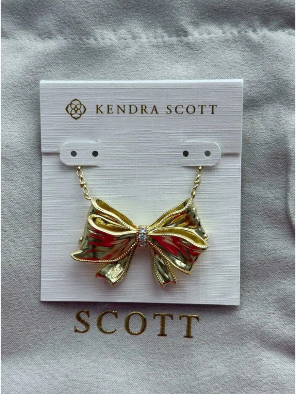 Kendra Scott Large Gold Bow Pendant Necklace
